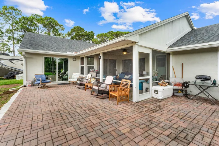 024-1274482ndStreetNorth-WestPalmBeach-F