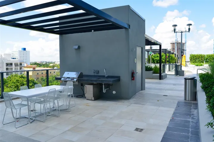 Photo 38
