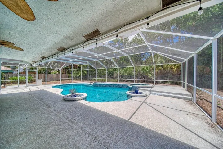 pool4.jpg-SMALL
