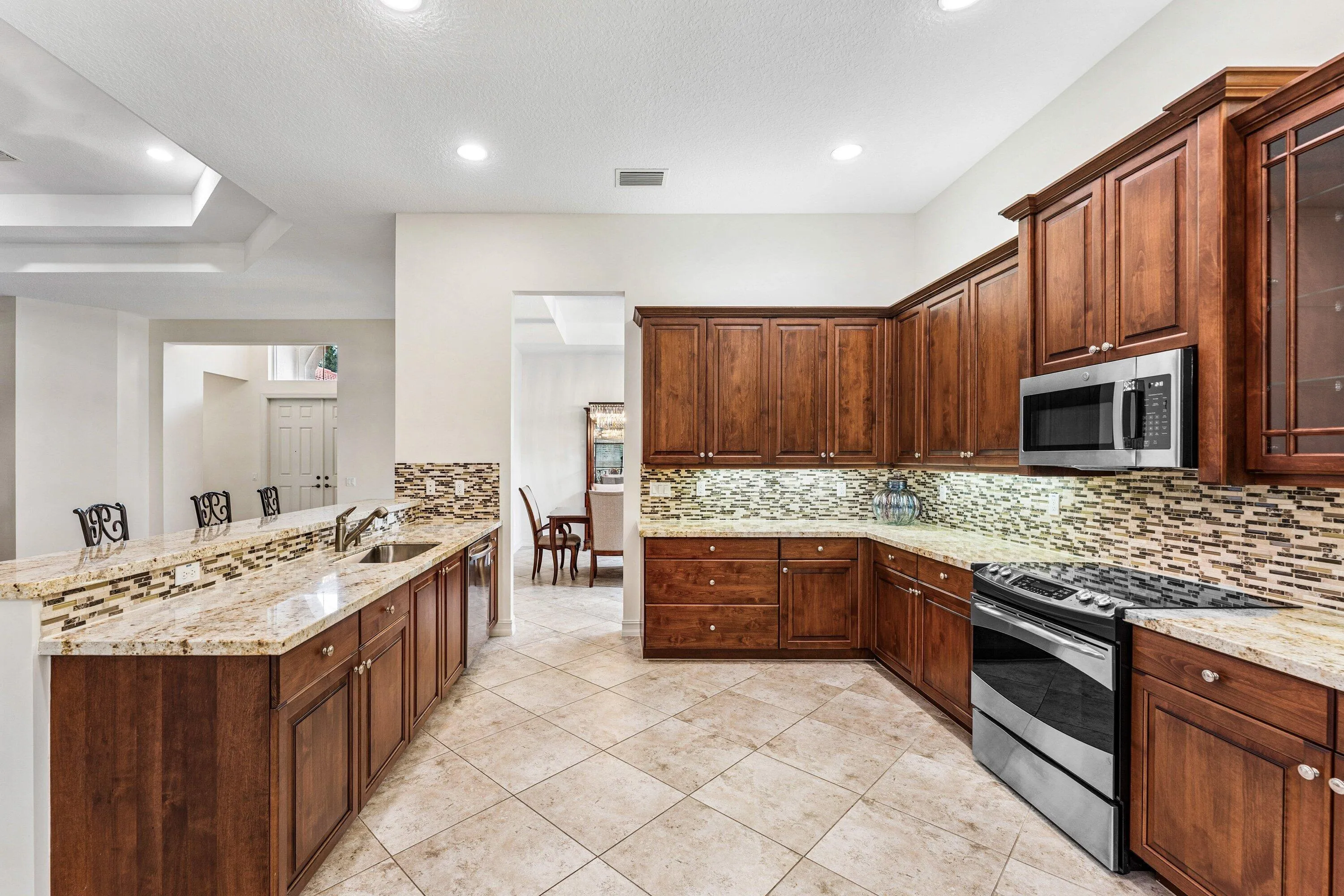 015-6968CorningCircle-BoyntonBeach-FL-33