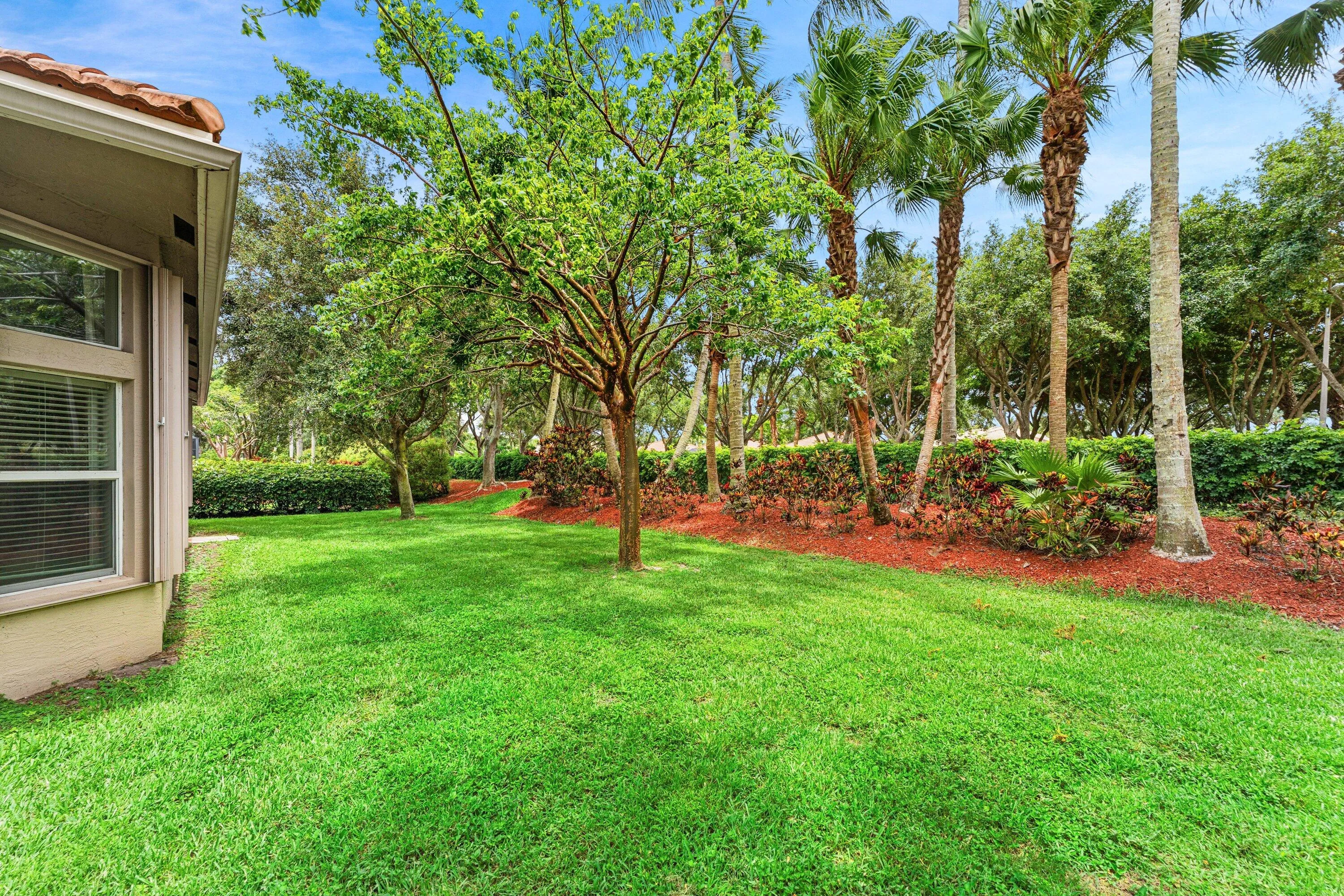 034-6968CorningCircle-BoyntonBeach-FL-33