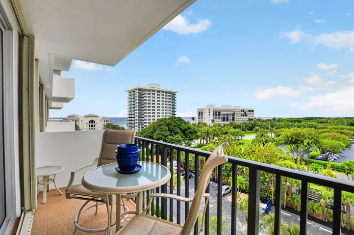 Ocean views to the left.