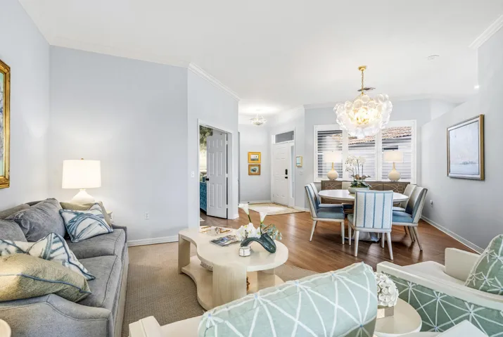 1753 Victoria Circle-240