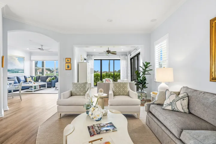 1753 Victoria Circle-236