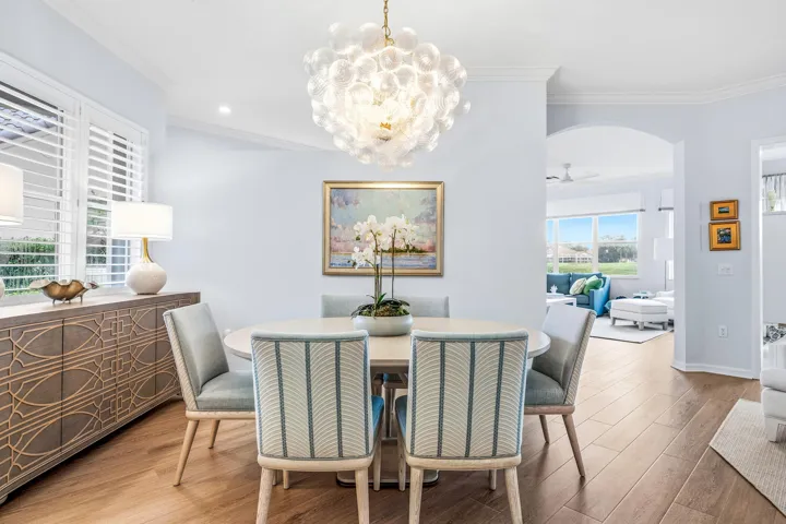 1753 Victoria Circle-205