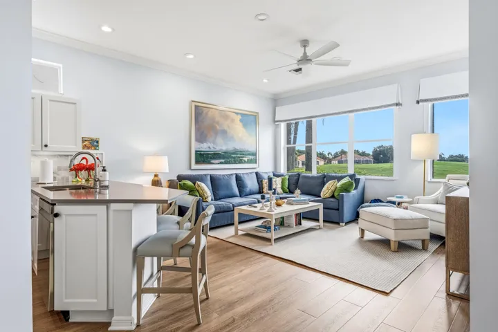 1753 Victoria Circle-261