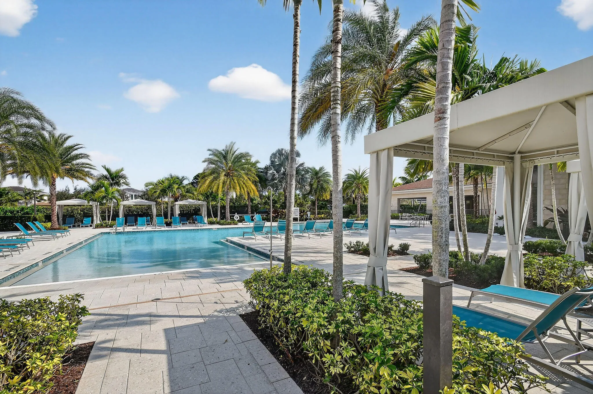 Artistry-amenities-6