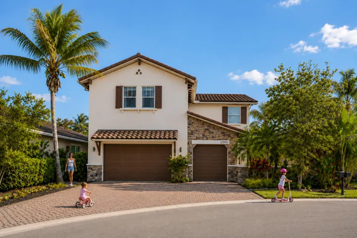 11990 NW 83 Pl Parkland