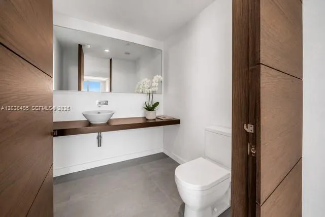Powder Room