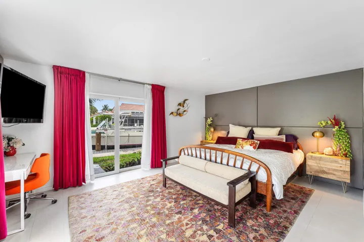 024-5660NassauDrive-BocaRaton-FL-33487-S