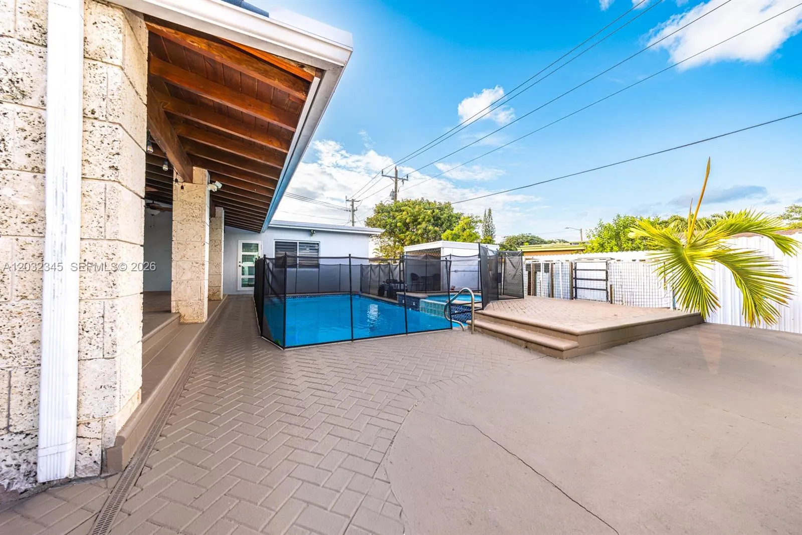 Property photo 23
