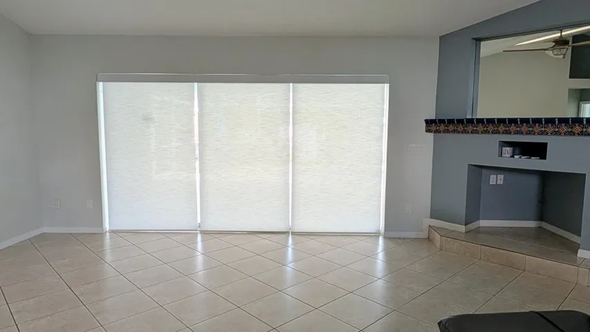 Motorized Shades to Lanai