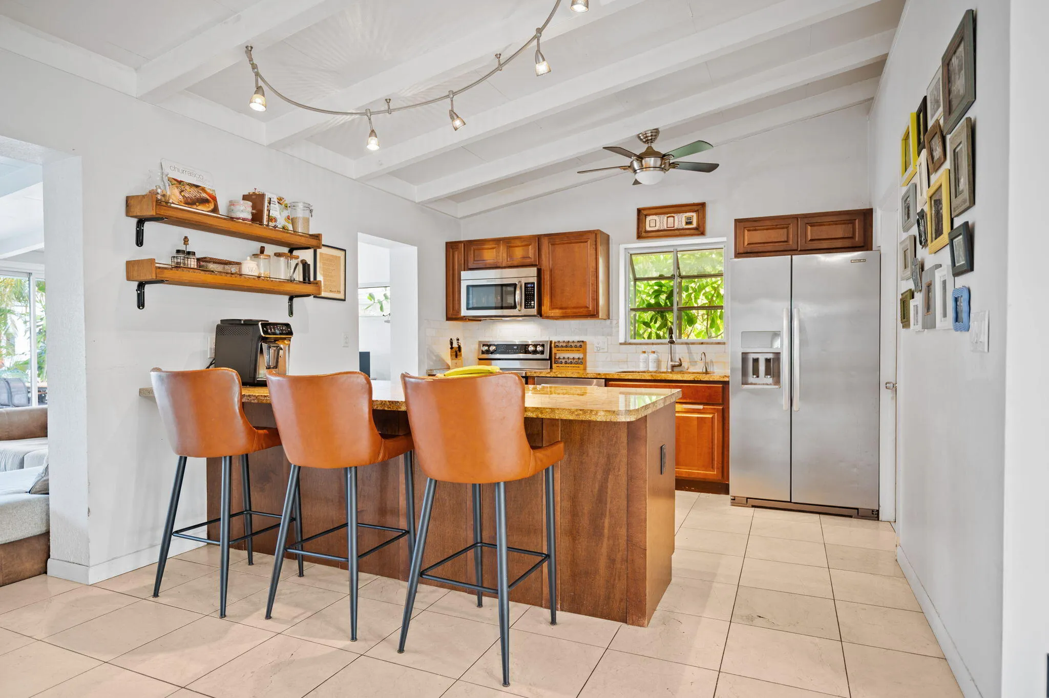 Open Kitchen