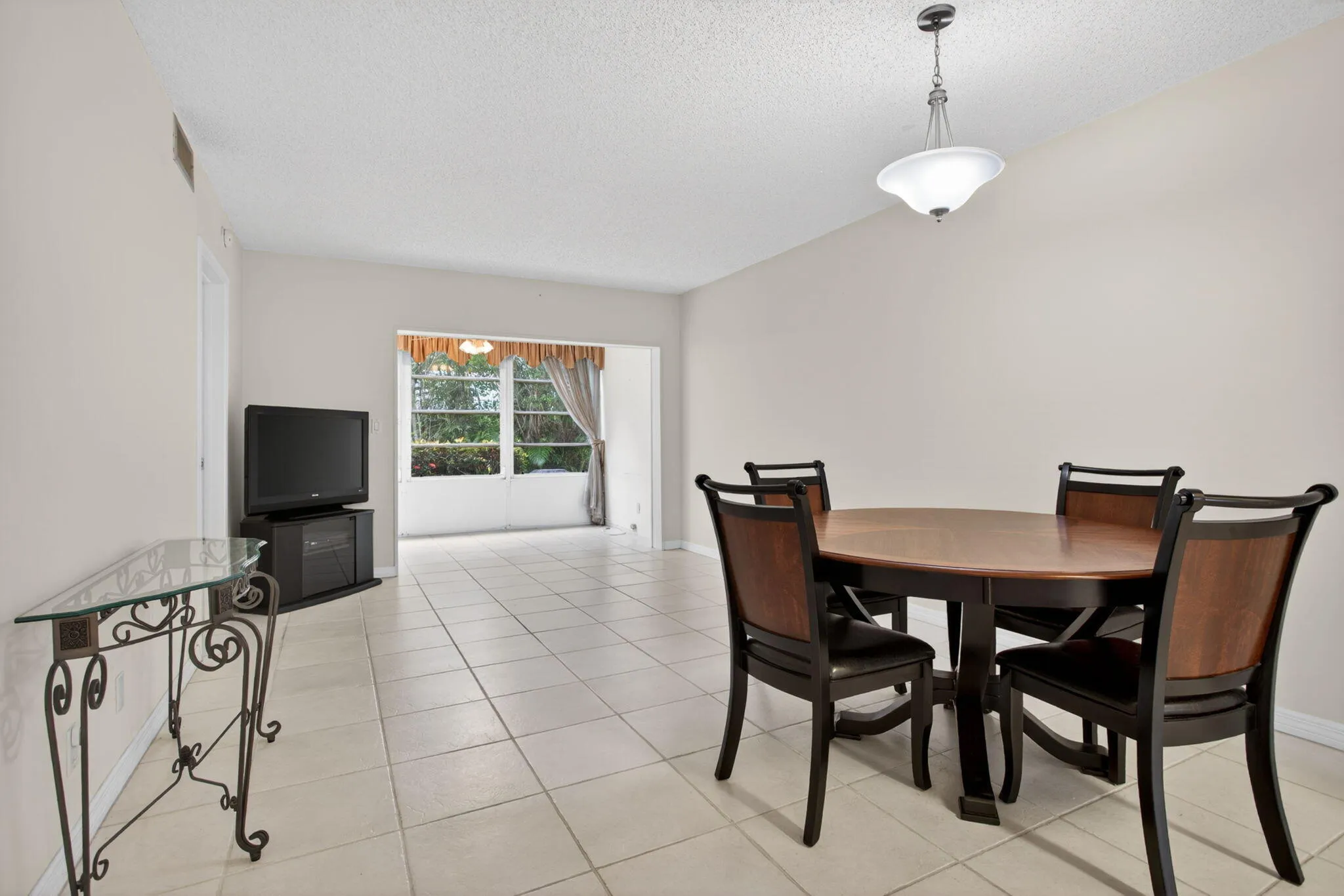 Dining to living room