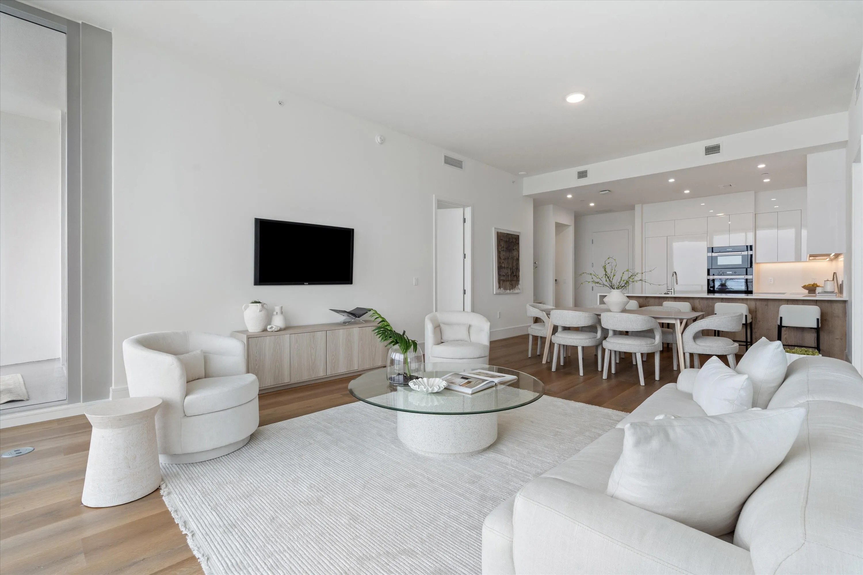06-220 Lake Shore Drive #2305 Lake Park,
