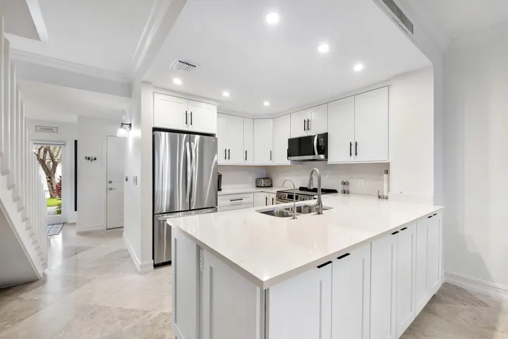 3596 S Ocean Blvd u102_005