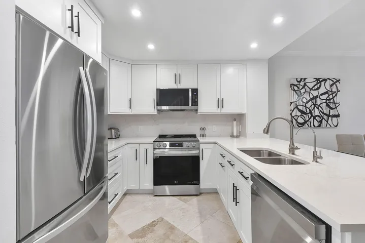 3596 S Ocean Blvd u102_004