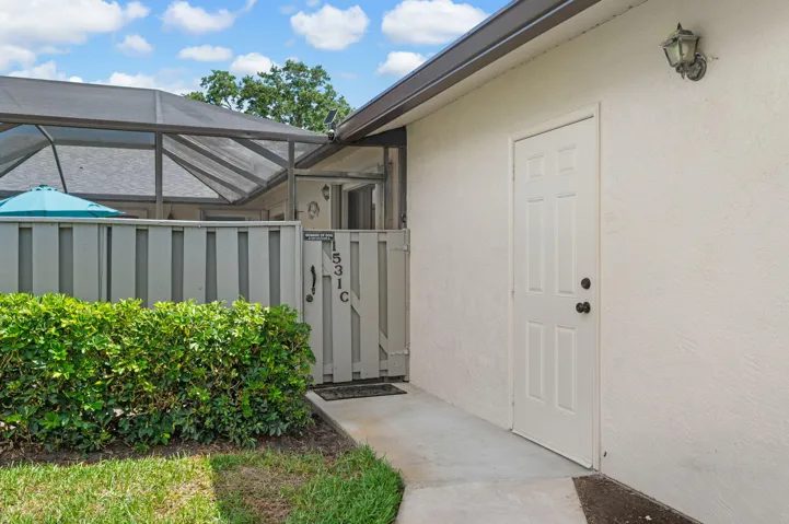 Convenient entry through the Lanai or garage