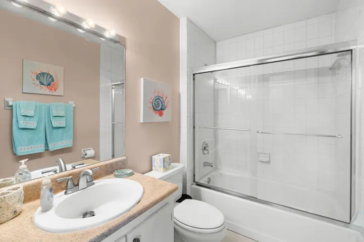 Shower/tub combo