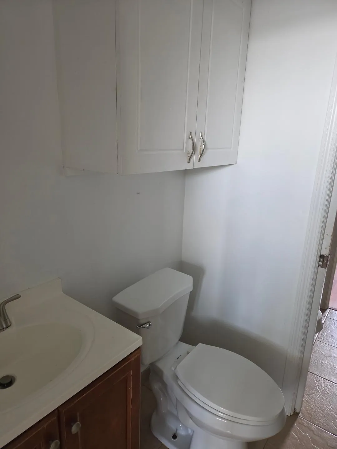 9949 SANDALFOOT APT 512 BATHROOM 2