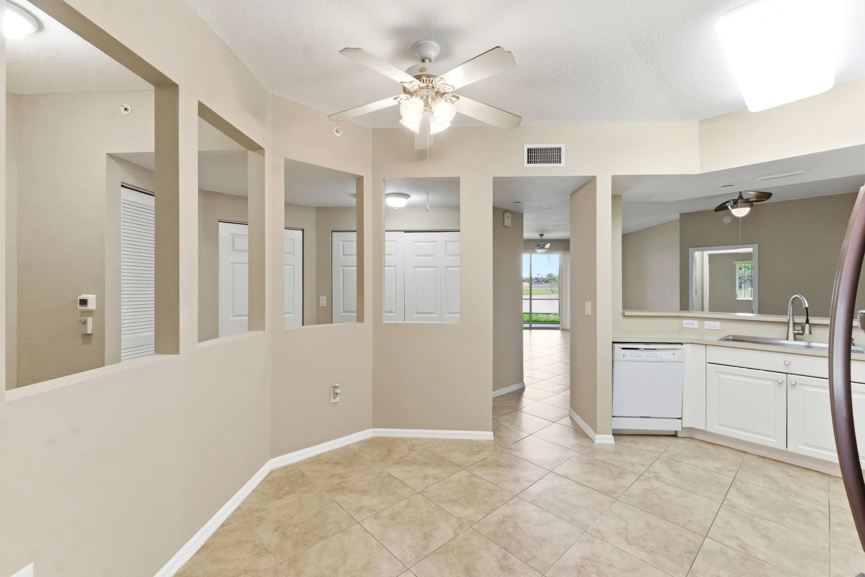 7765 Yardley Dr_020
