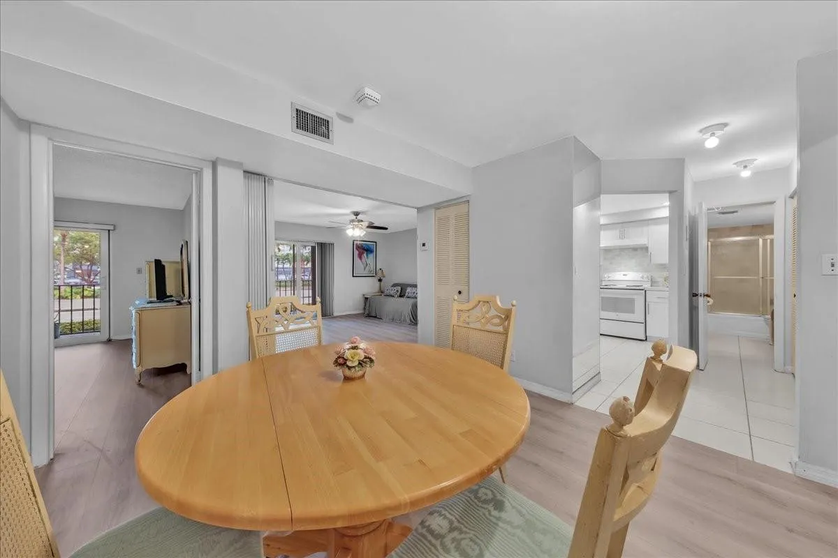 open floor plan, Top of the Mile condo, Fort Lauderdale real estate, updated kitchen design, bright condo interior, move-in ready home