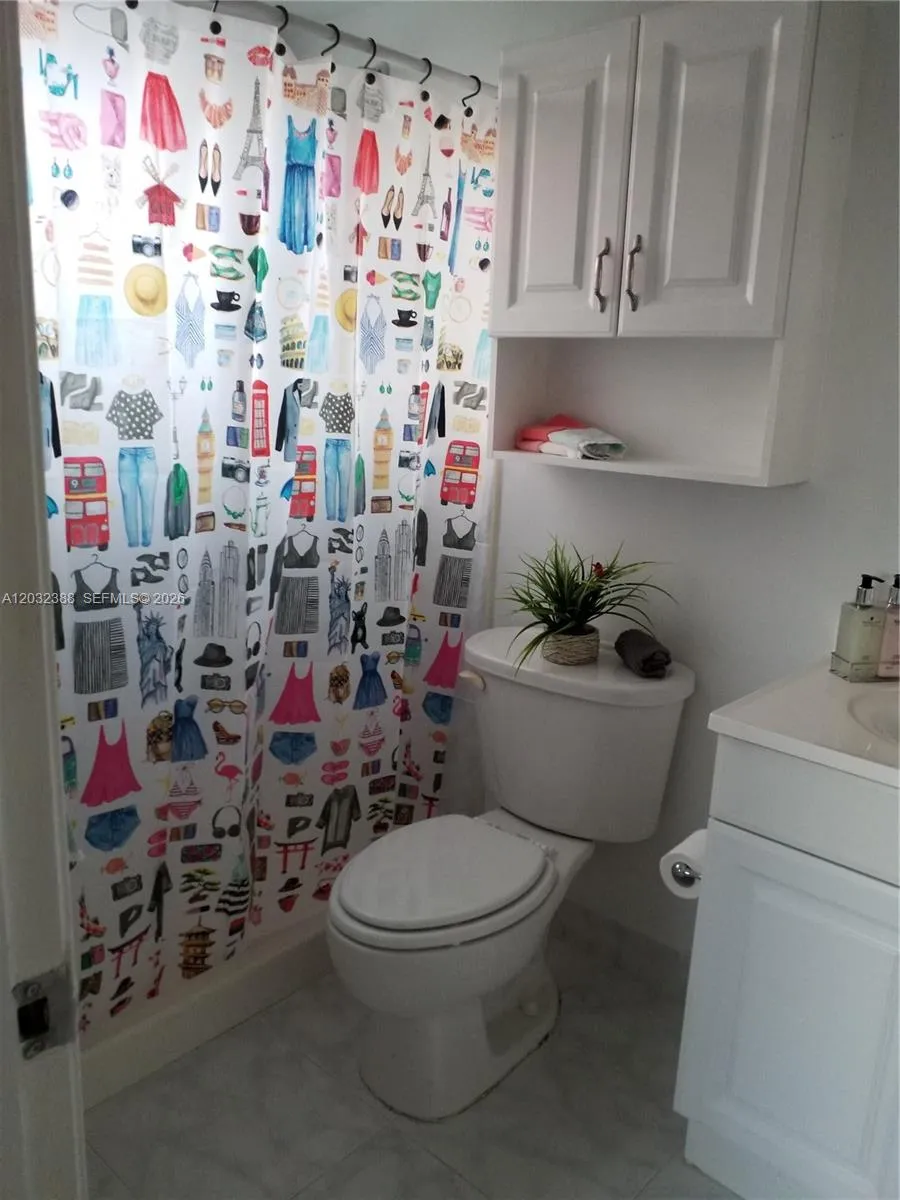 Main Bathroom