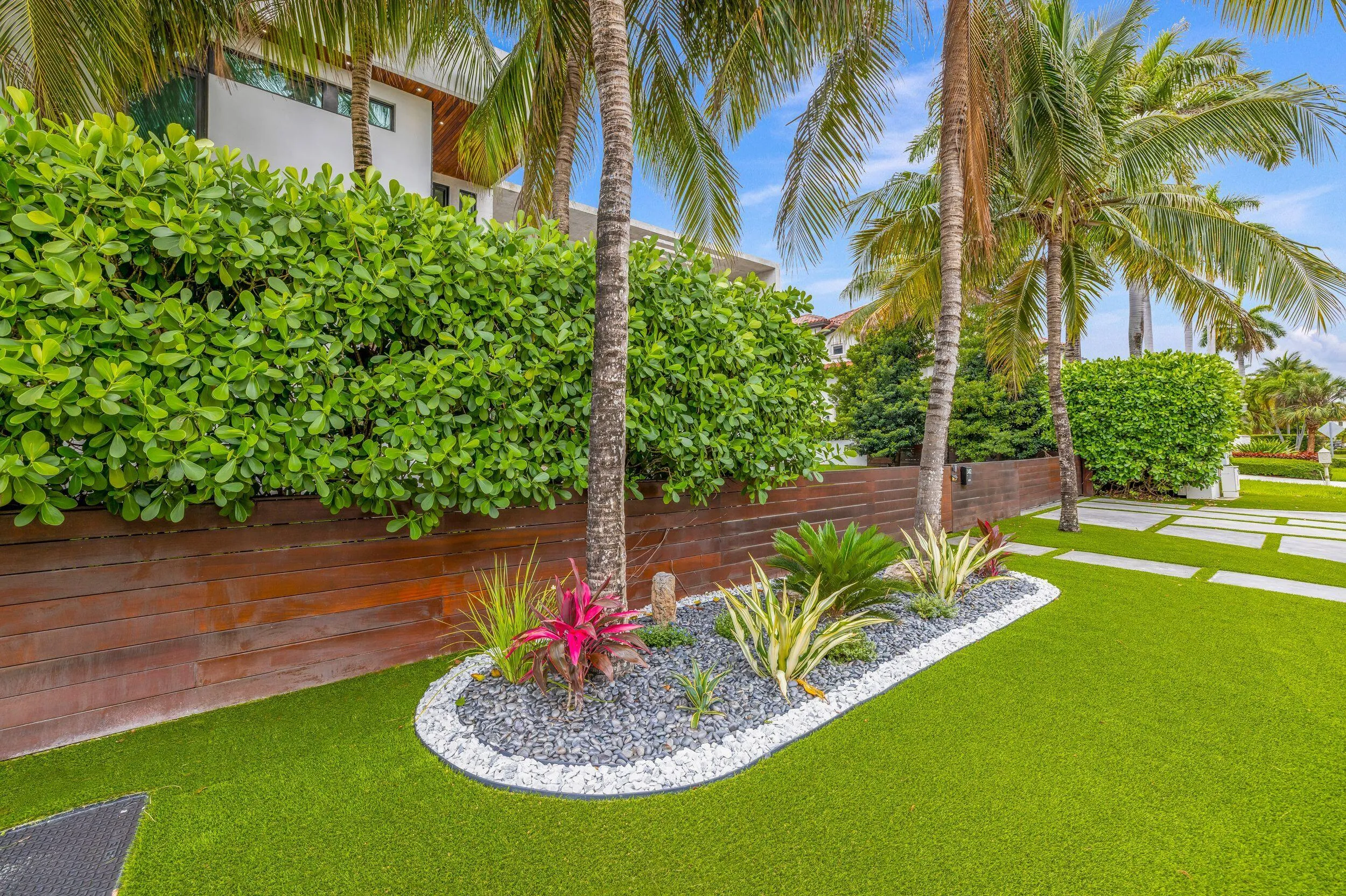 Property photo 86