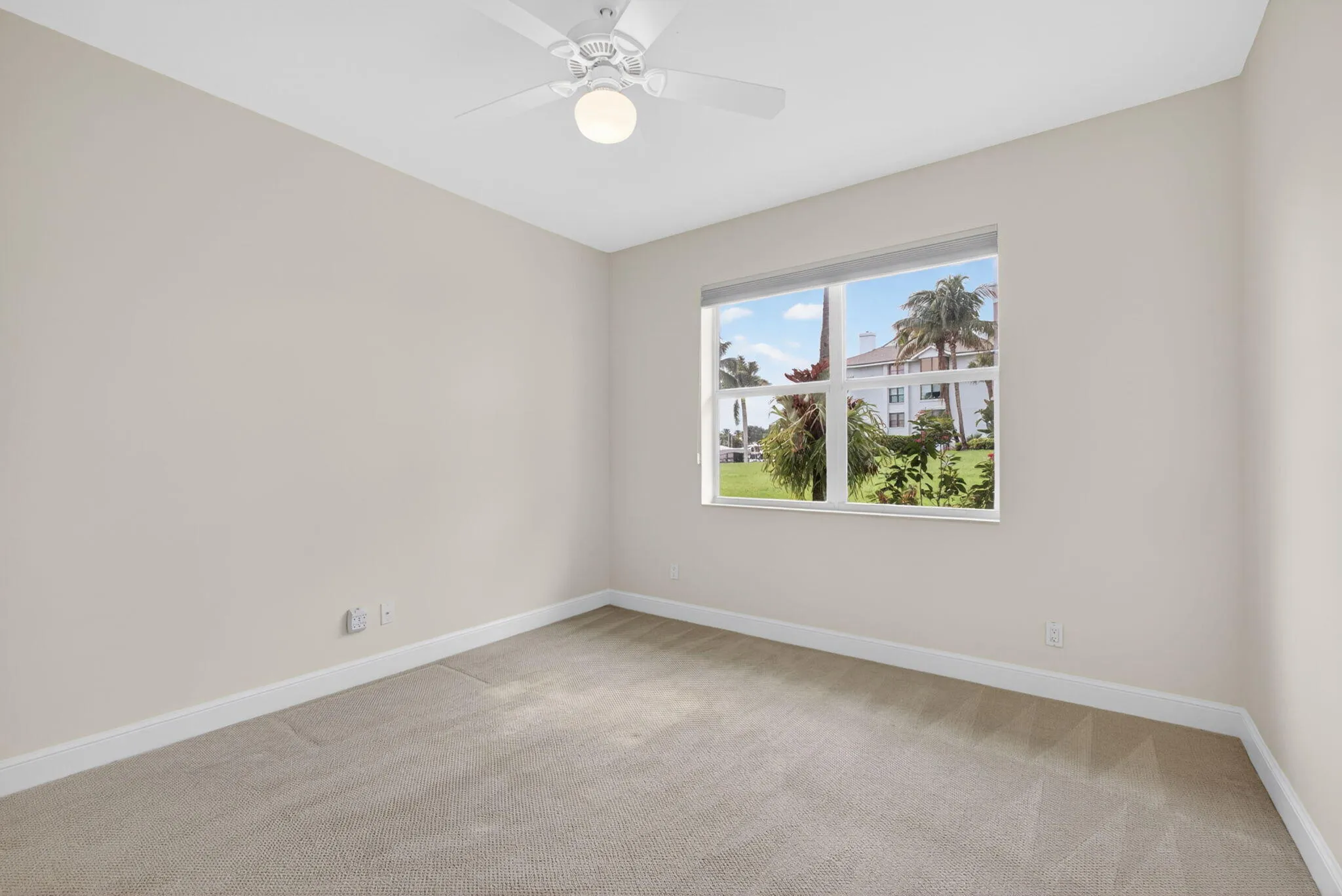 Second bedroom