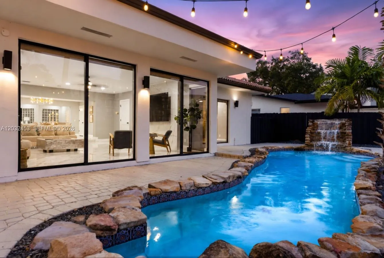 Property photo 43