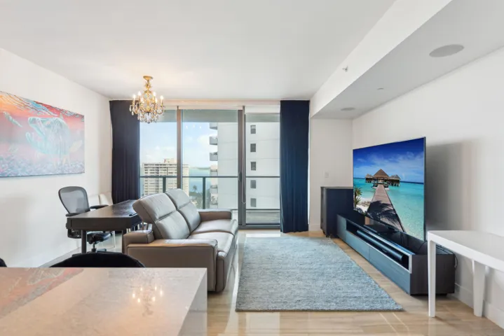 6-print-Brickell Ave 1202-006