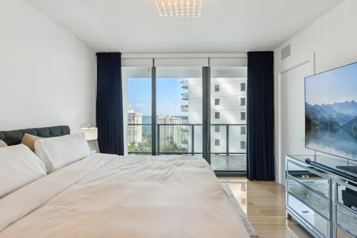 16-print-Brickell Ave 1202-016