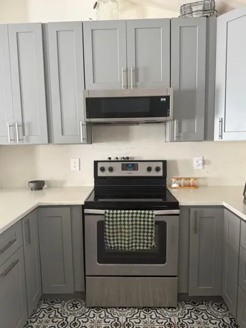 Kitchen 6