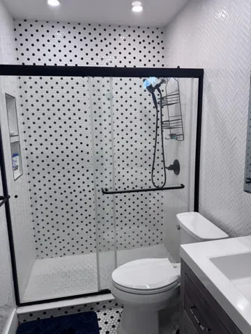 Bathroom2