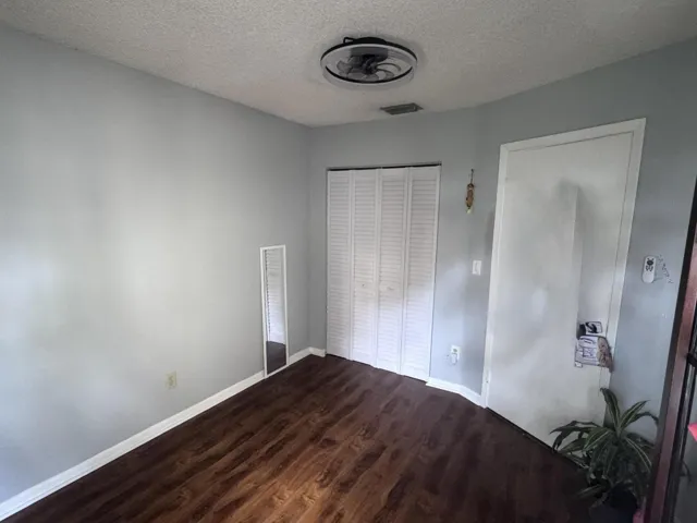 Den 2