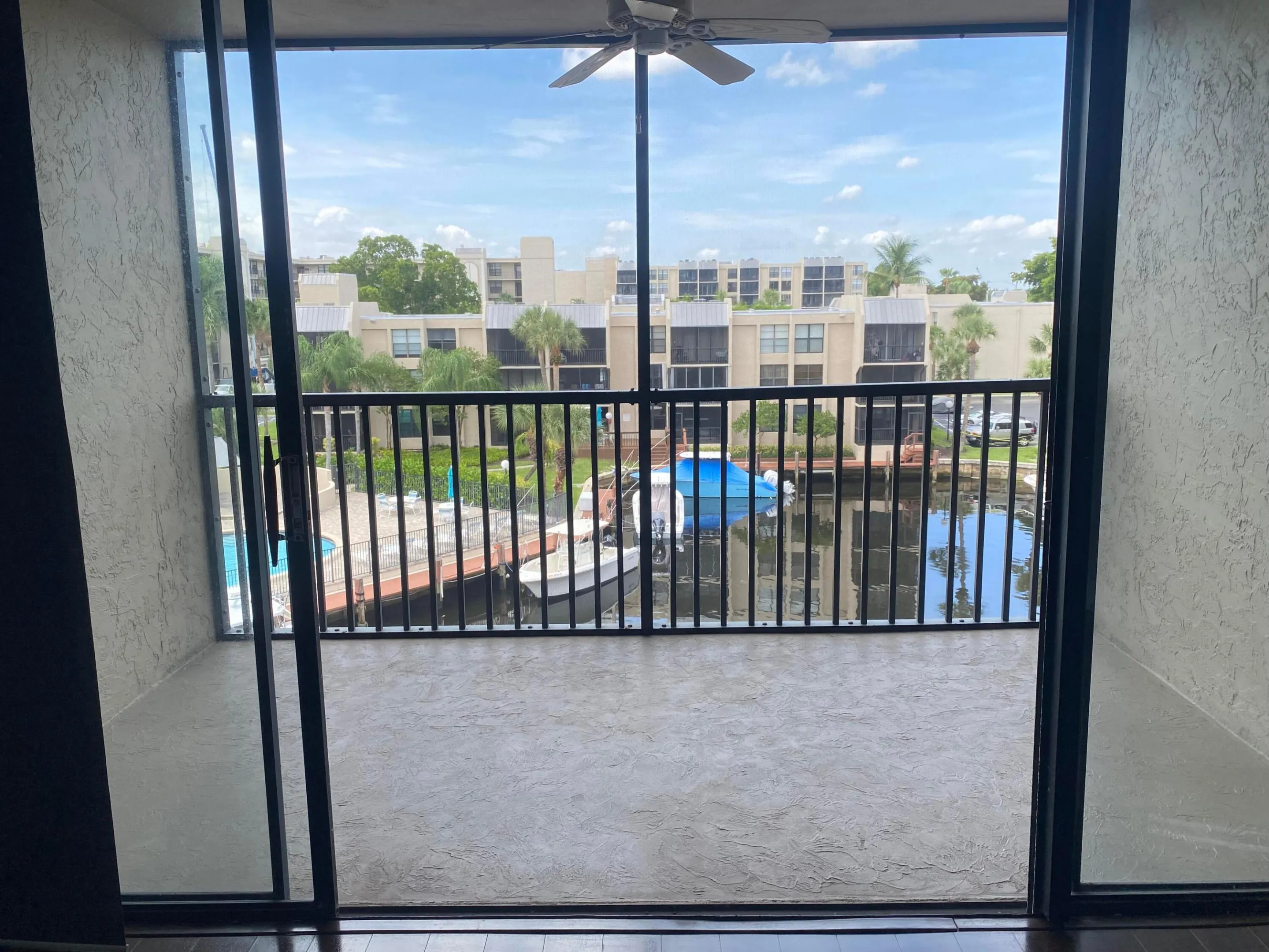 Covered Screened Balcony