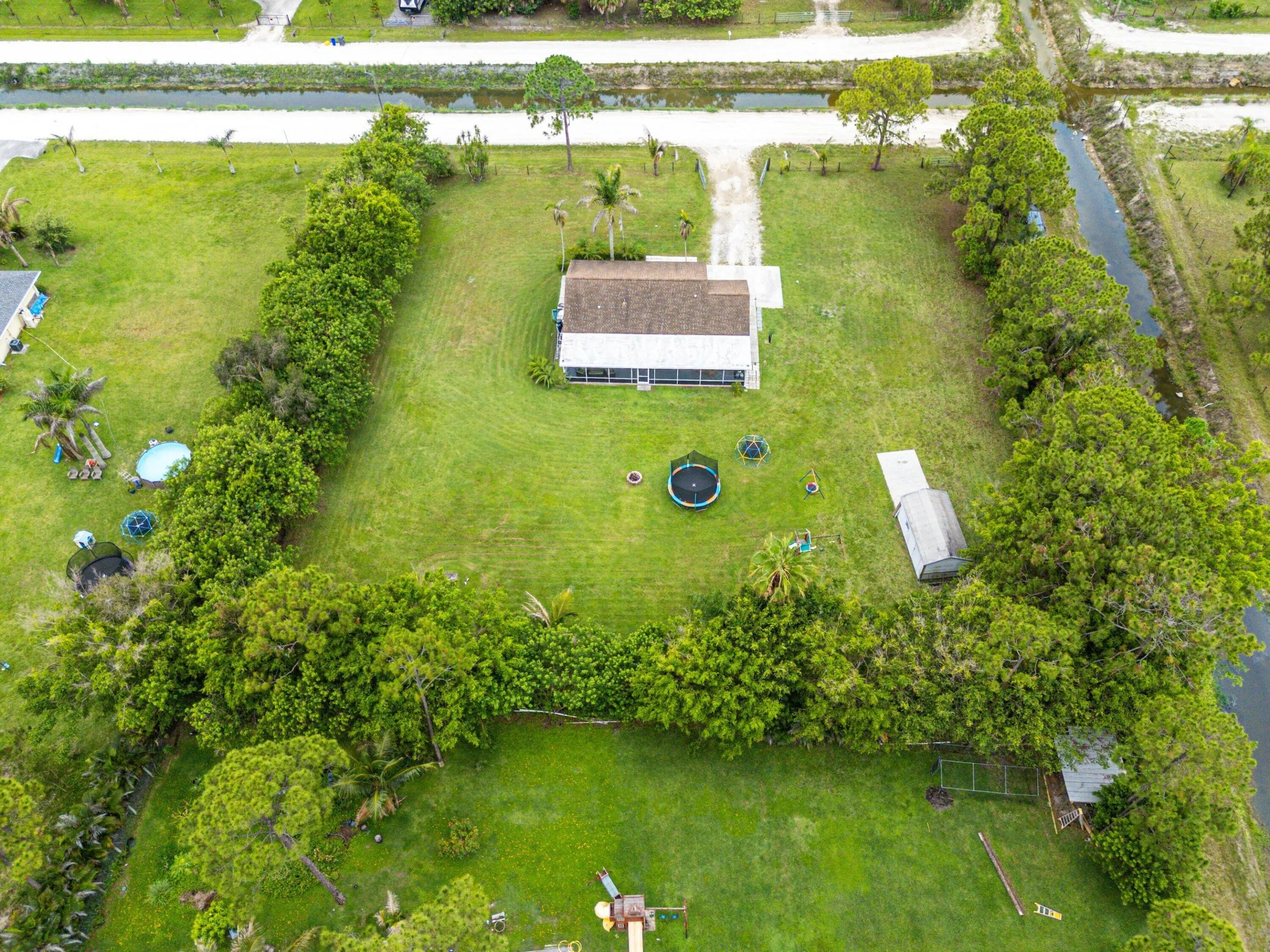 038-1378562ndCourtNorth-WestPalmBeach-FL