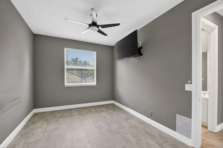 Bedroom 3 - wall mounted TV included!
