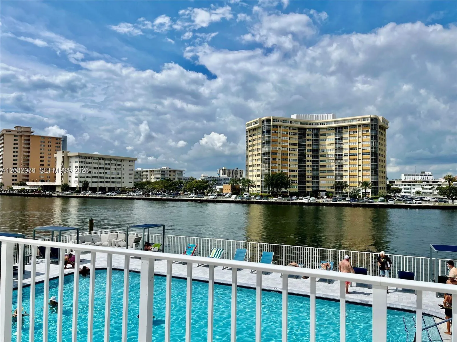 Photo 40