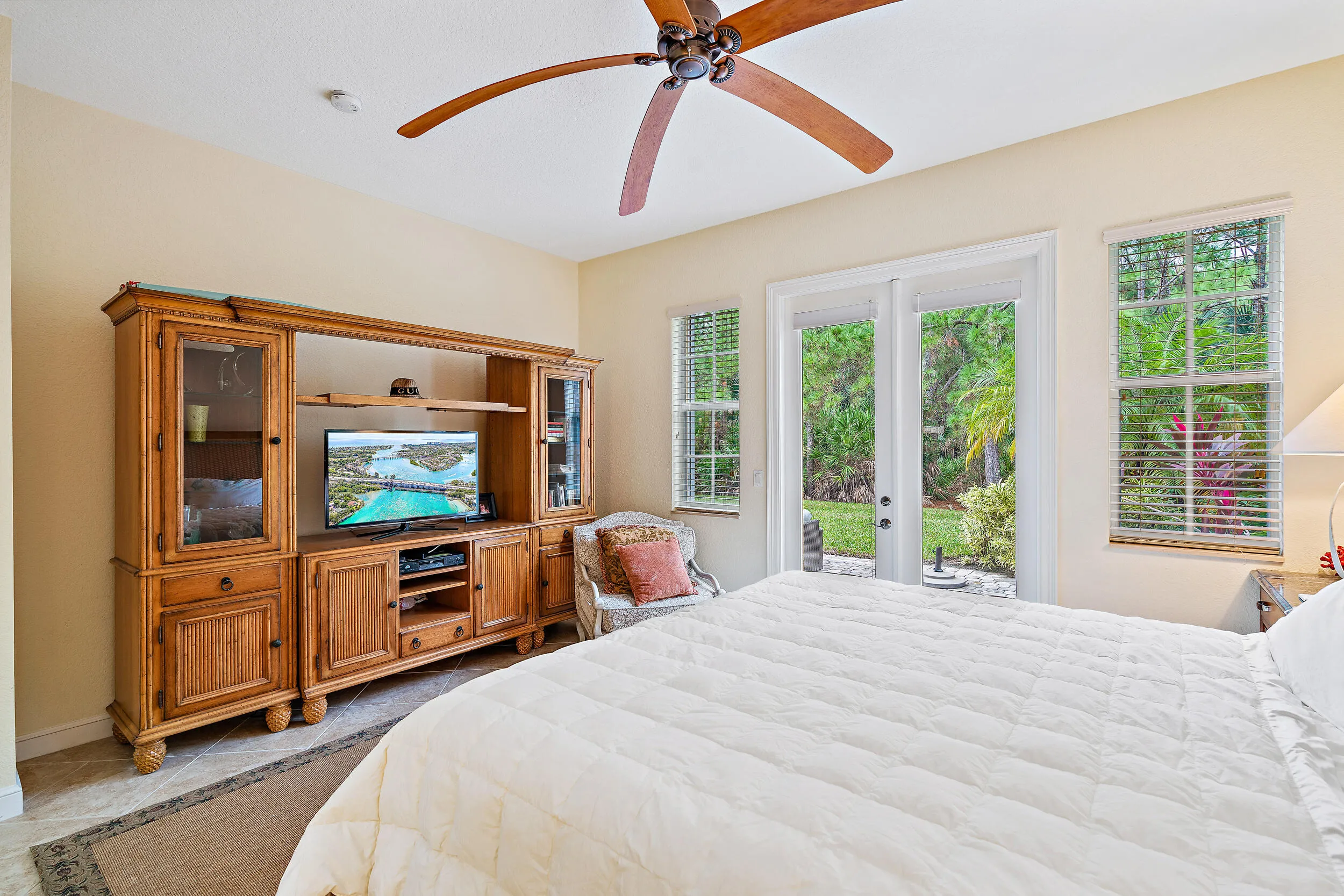 Property photo 32