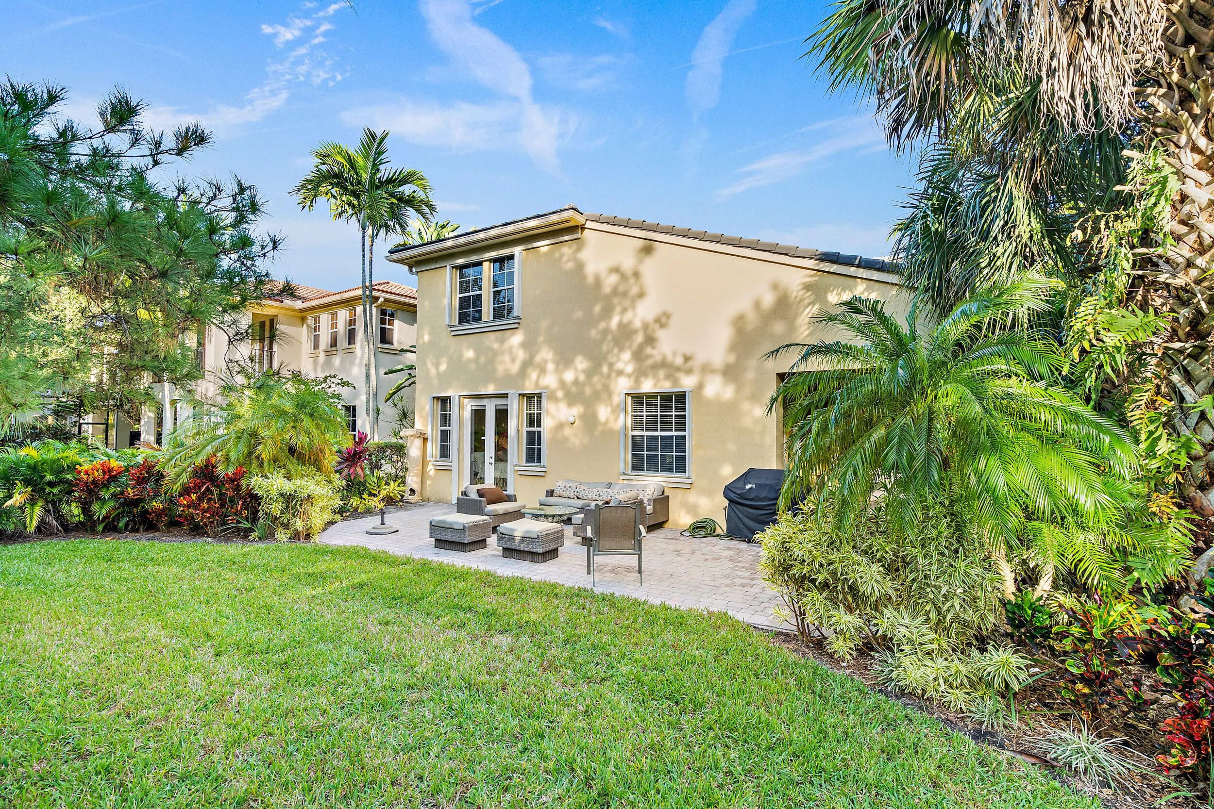 1043 Vintner Blvd MLS-25