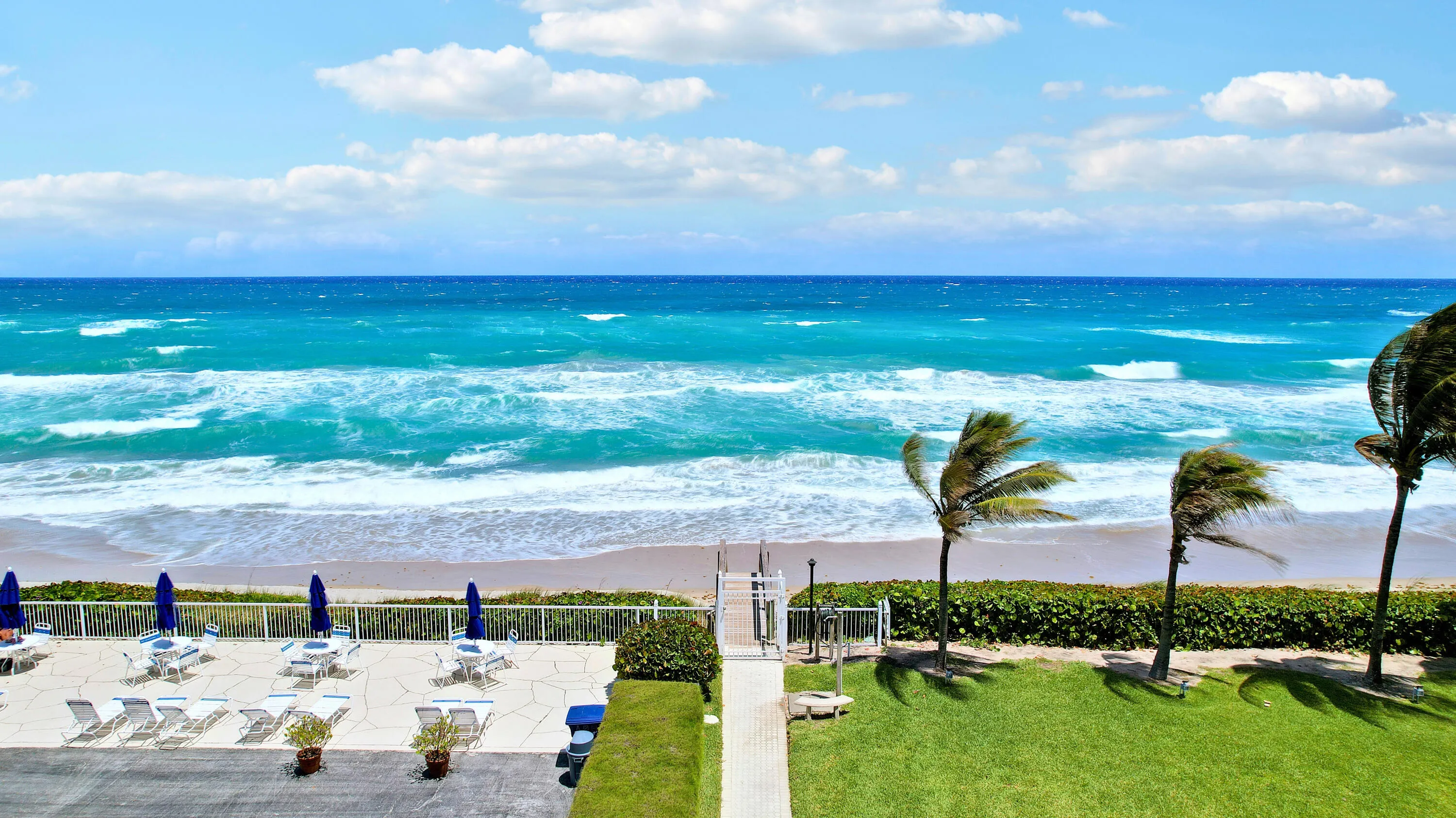 Oceanfront Entertainment Deck