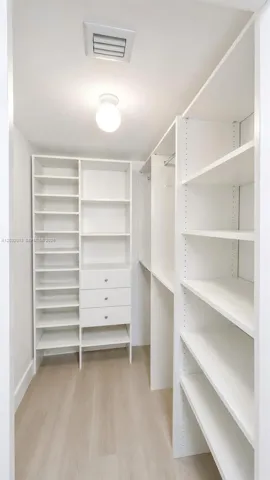 EMPTY CLOSET