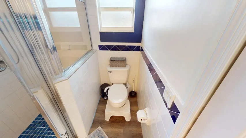 Owners bathroom suite