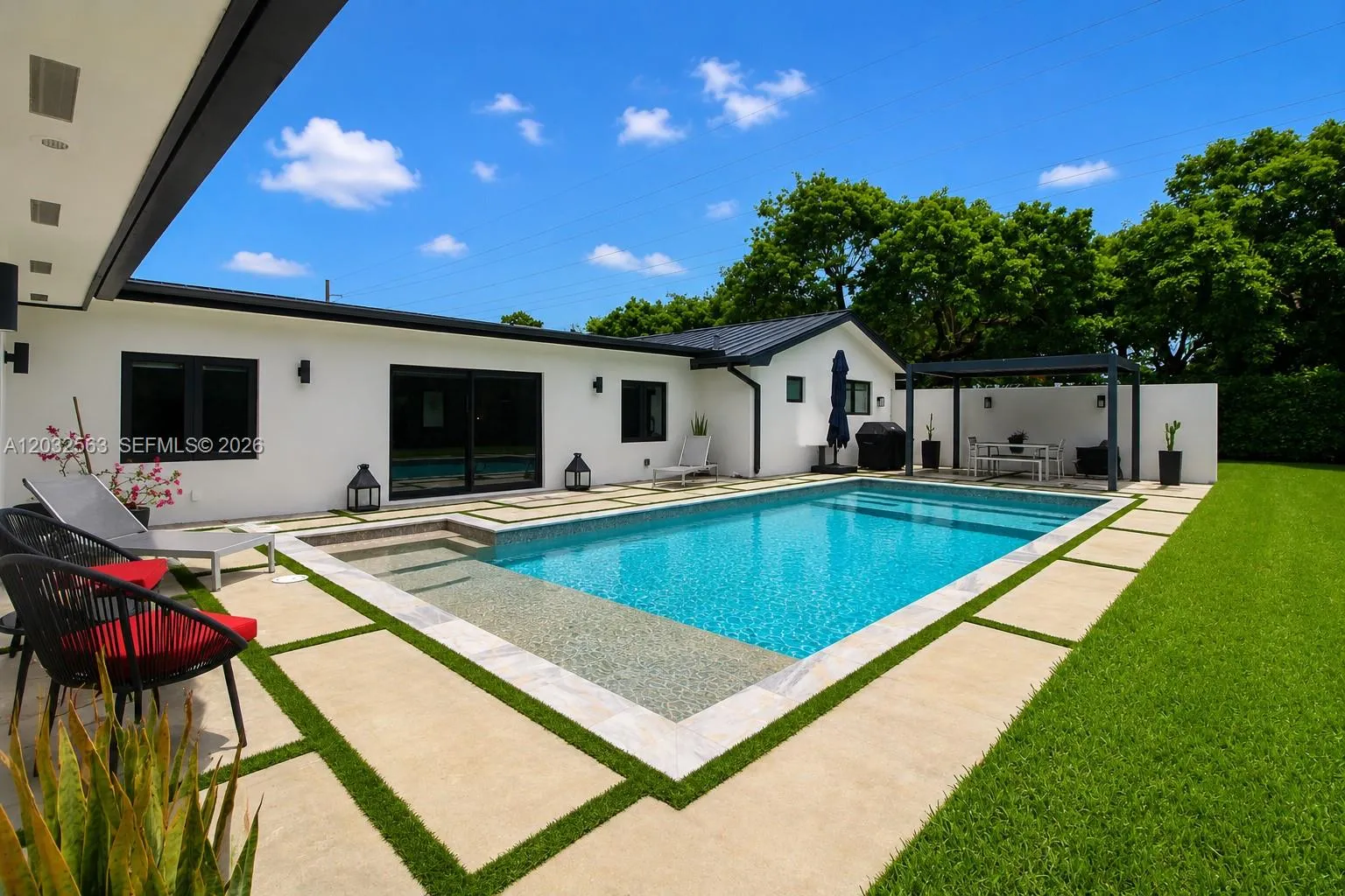 Property photo 35