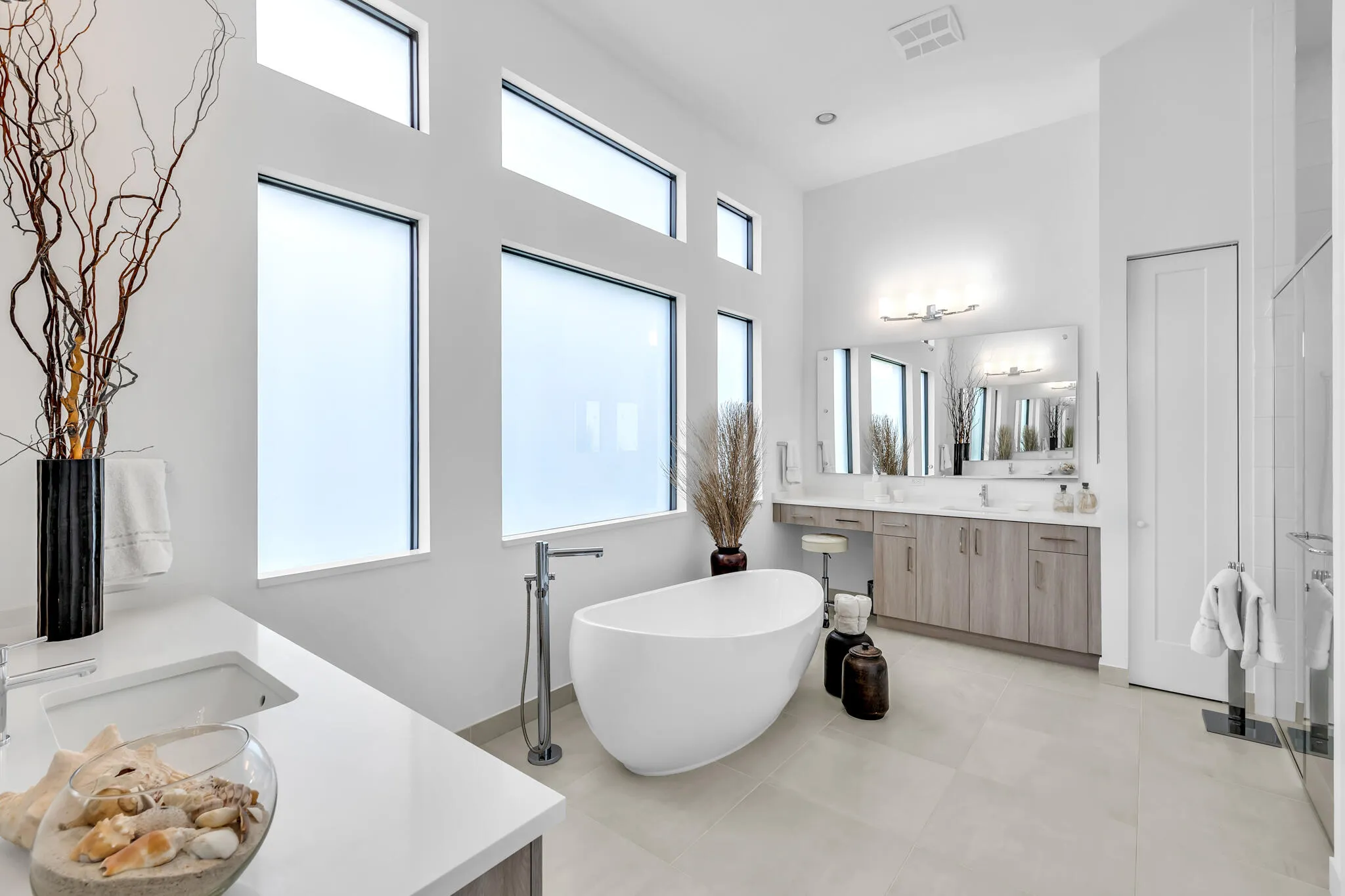 Primary Bathoom