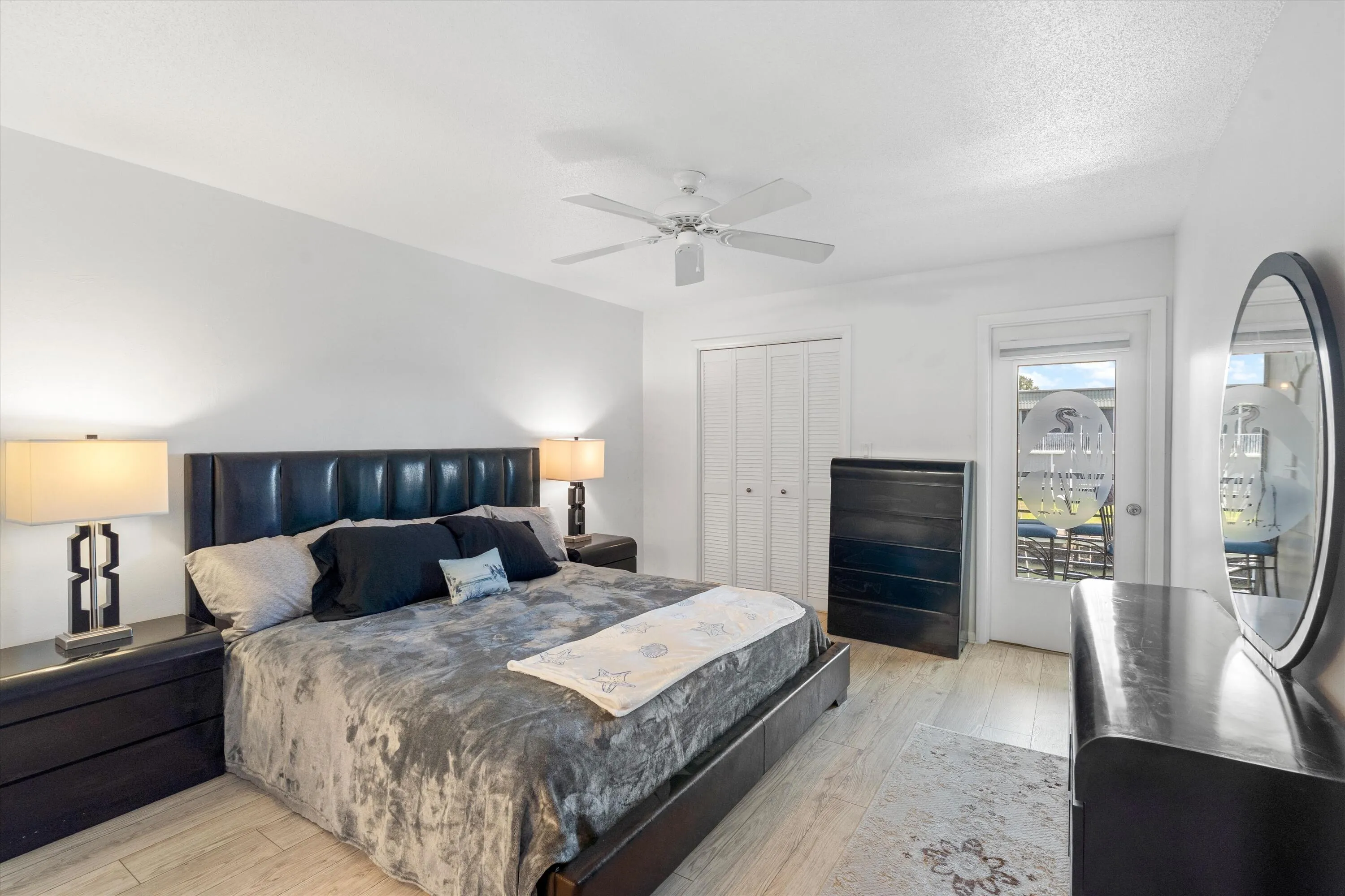 14-117 Lehane TErr #210 NPB, FL-114