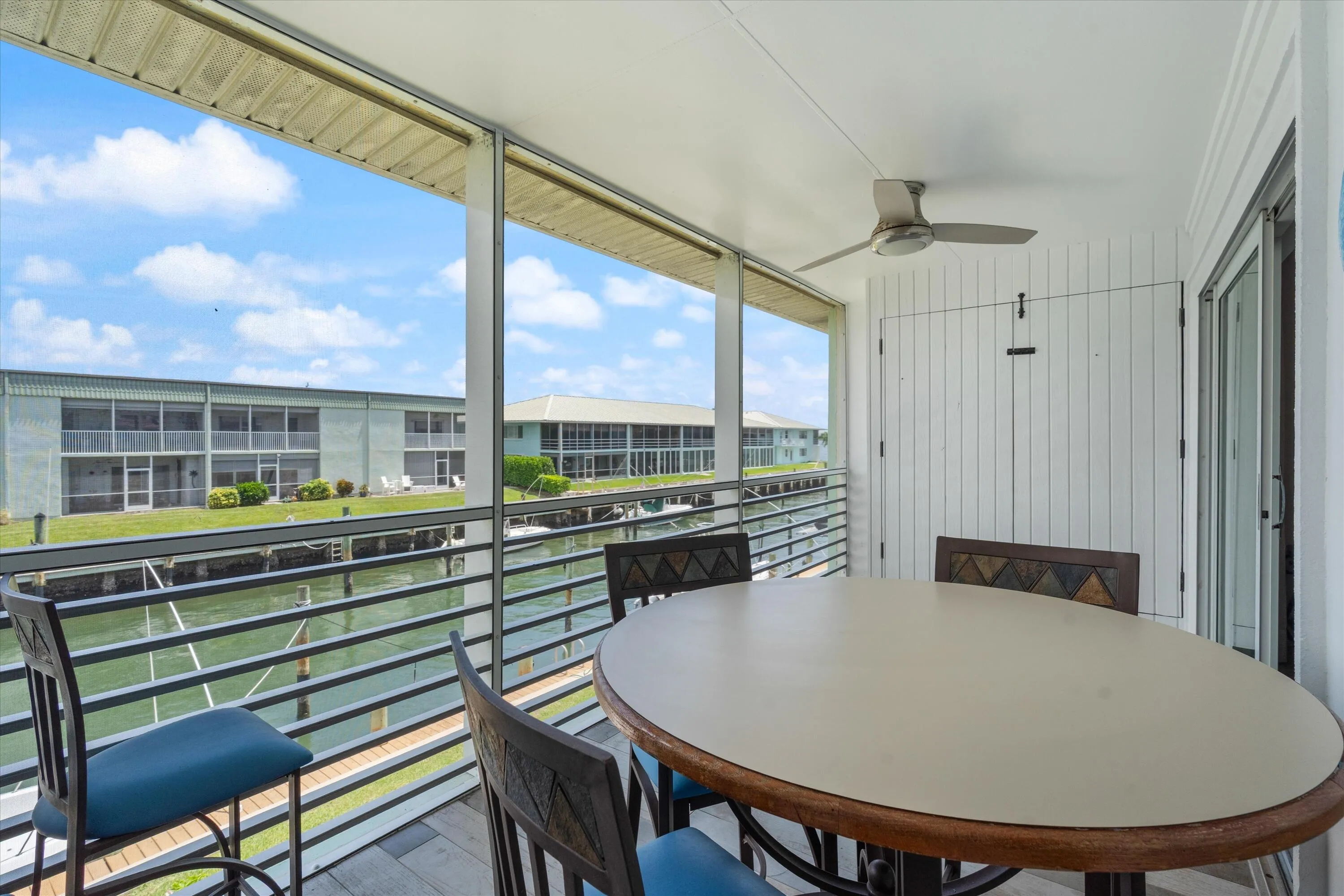 23-117 Lehane TErr #210 NPB, FL-111
