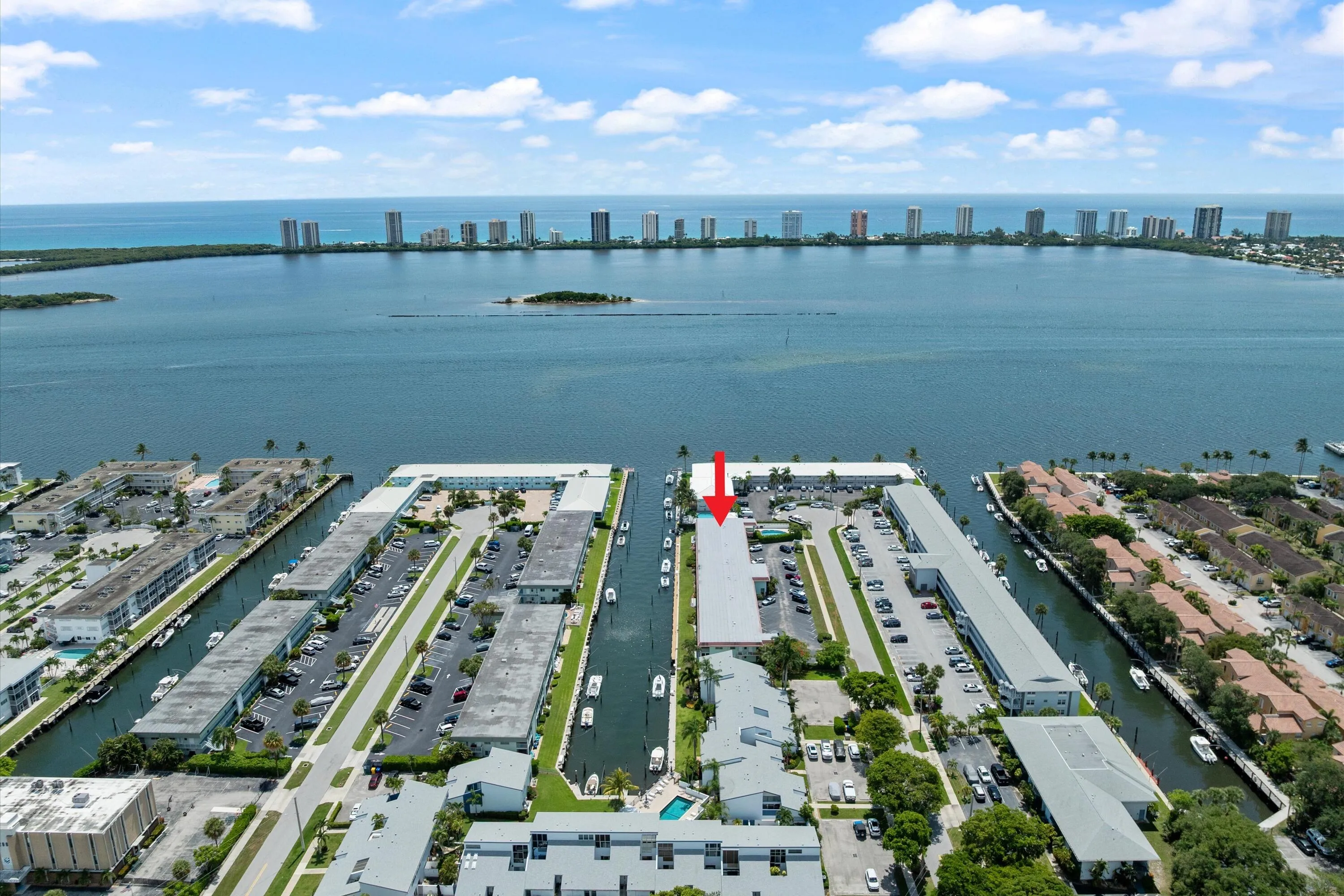 02-117 Lehane TErr #210 NPB, FL-903