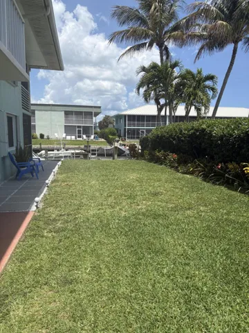 28-117 Lehane TErr #210 NPB, FL-904